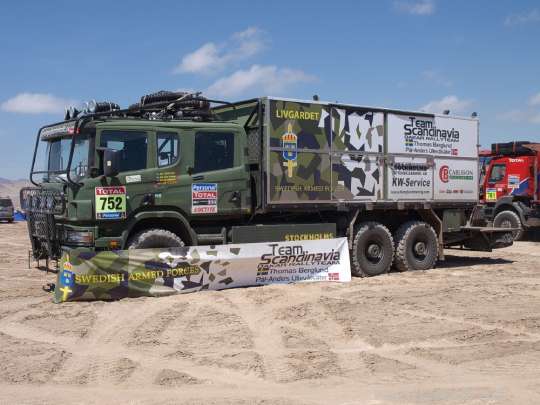 fb_servicebil-dakar-2010